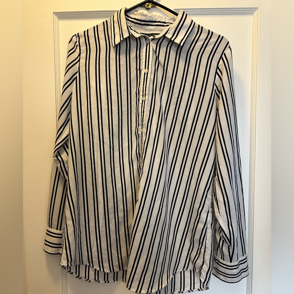 Dillon Classic-Fit Shirt | Banana Republic. black and White Medium
